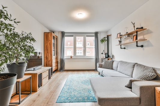 Transform Your Space: 5 Expert Living Room Decoration Tips for a Stylish Home